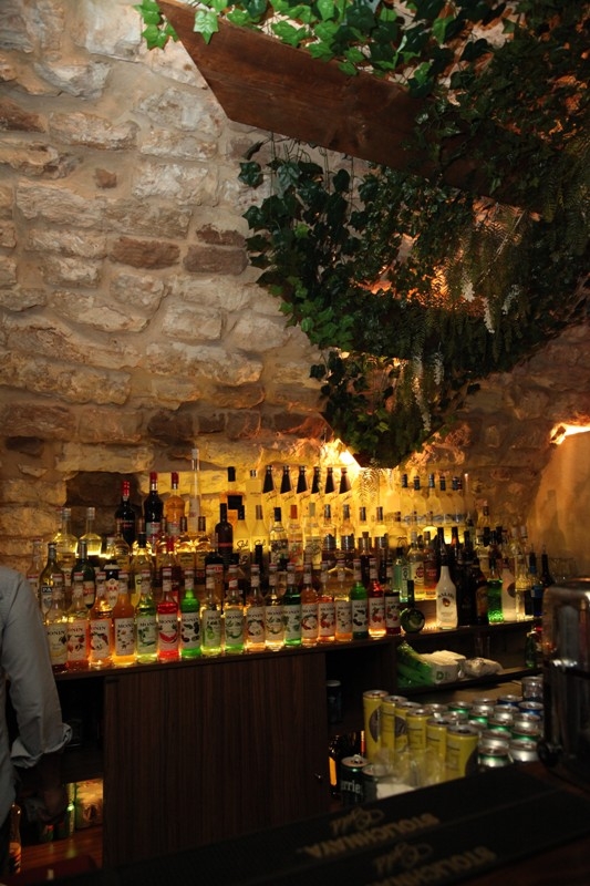 Fertil Pub on Saturday Night